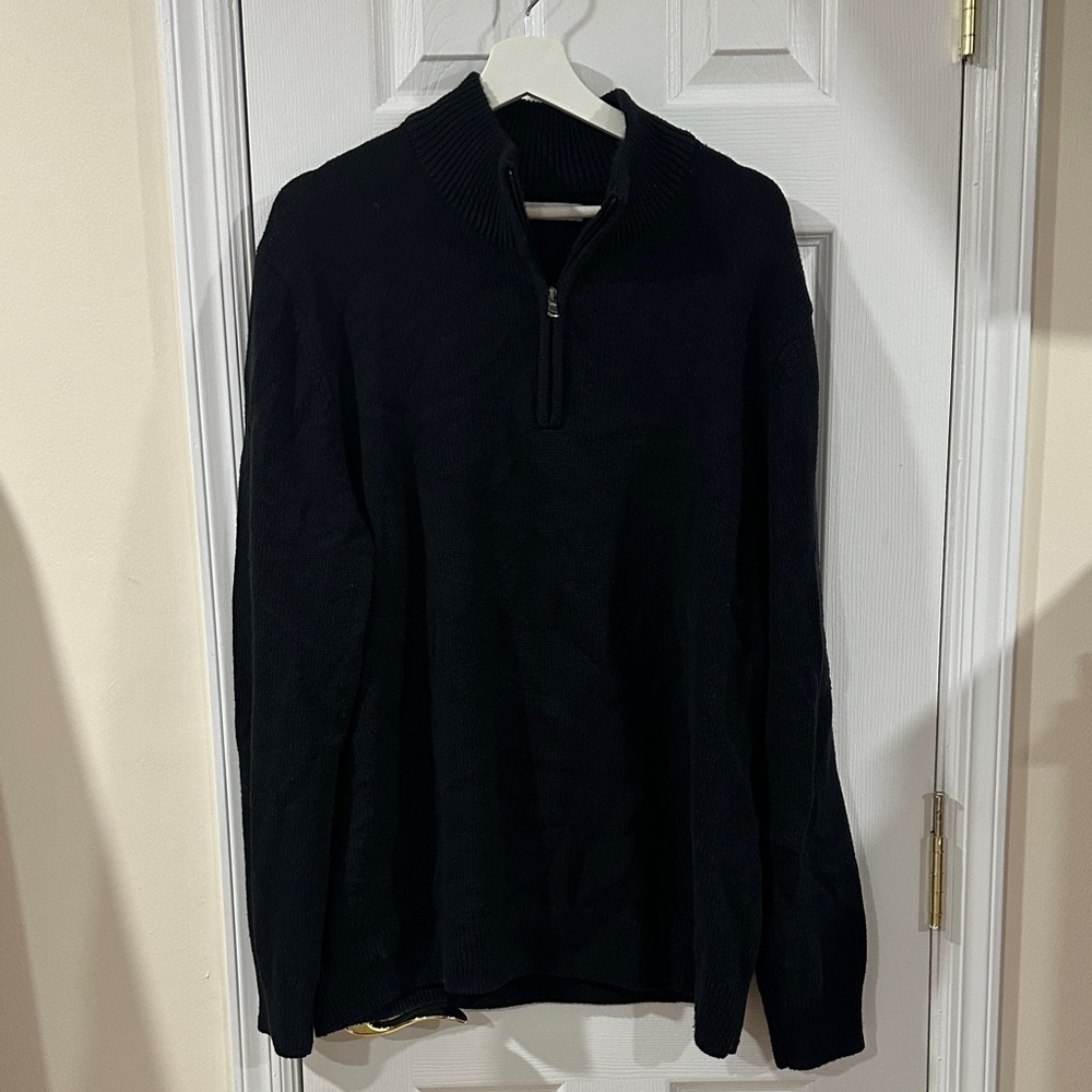 Sonoma Men's Dark Zip-Up Sweater